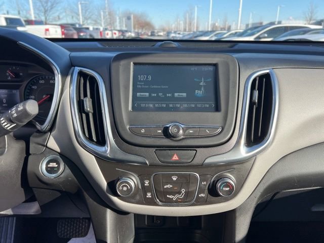 Used 2018 Chevrolet Equinox LS image 16