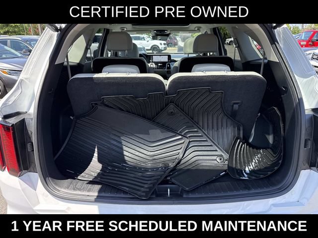 Used 2023 Kia Sorento EX w/ Panoramic Sunroof Package FWD image 12