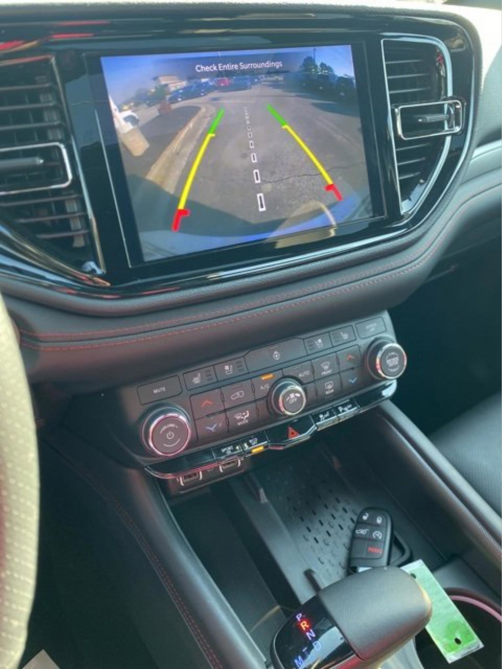 Used 2025 Dodge Durango R/T image 38