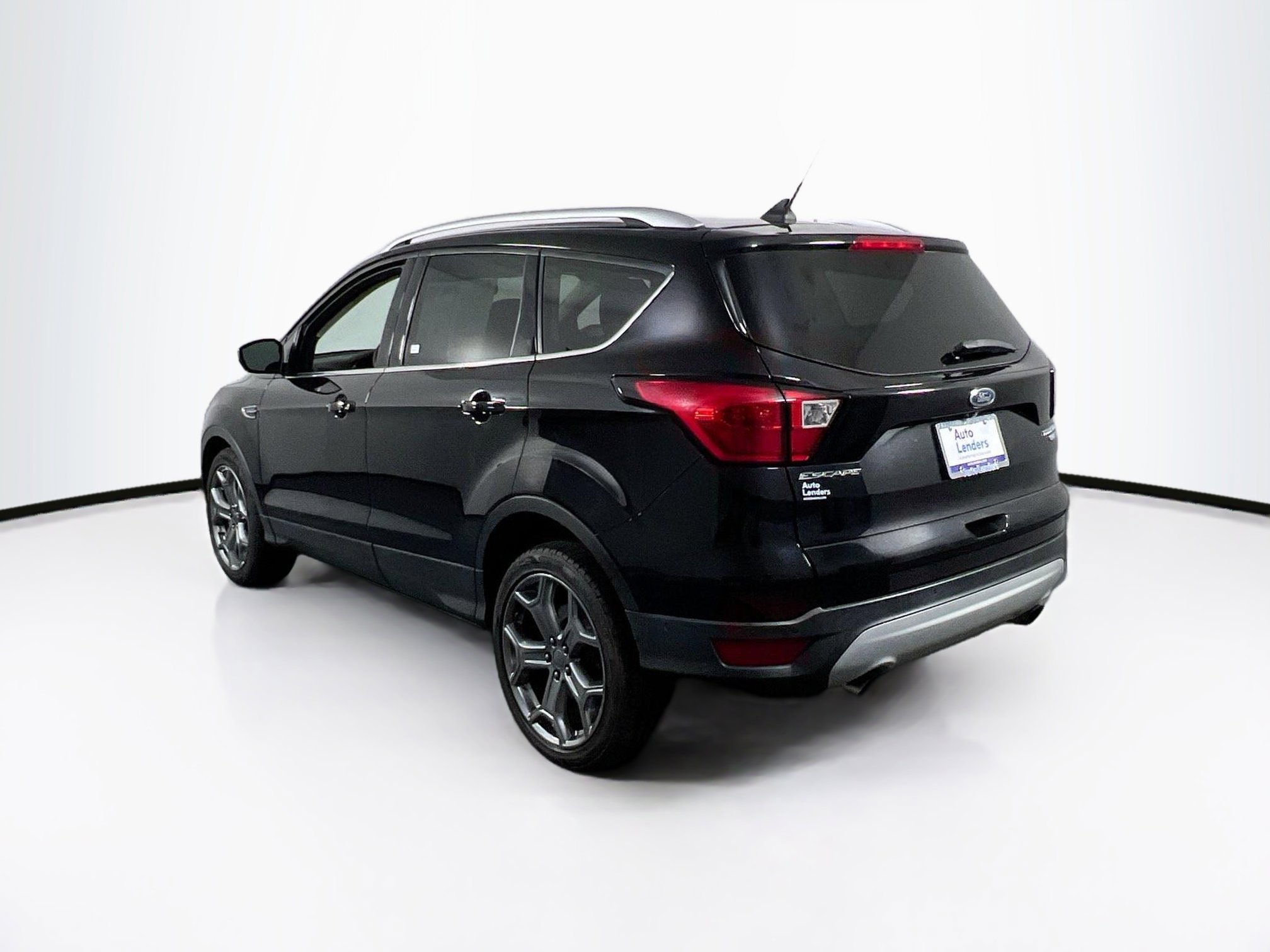 Used 2019 Ford Escape Titanium image 7