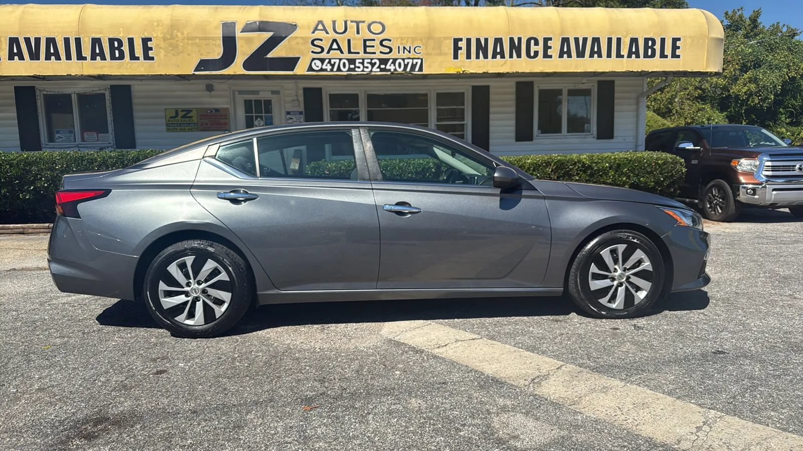 Used 2020 Nissan Altima 2.5 S FWD image 8
