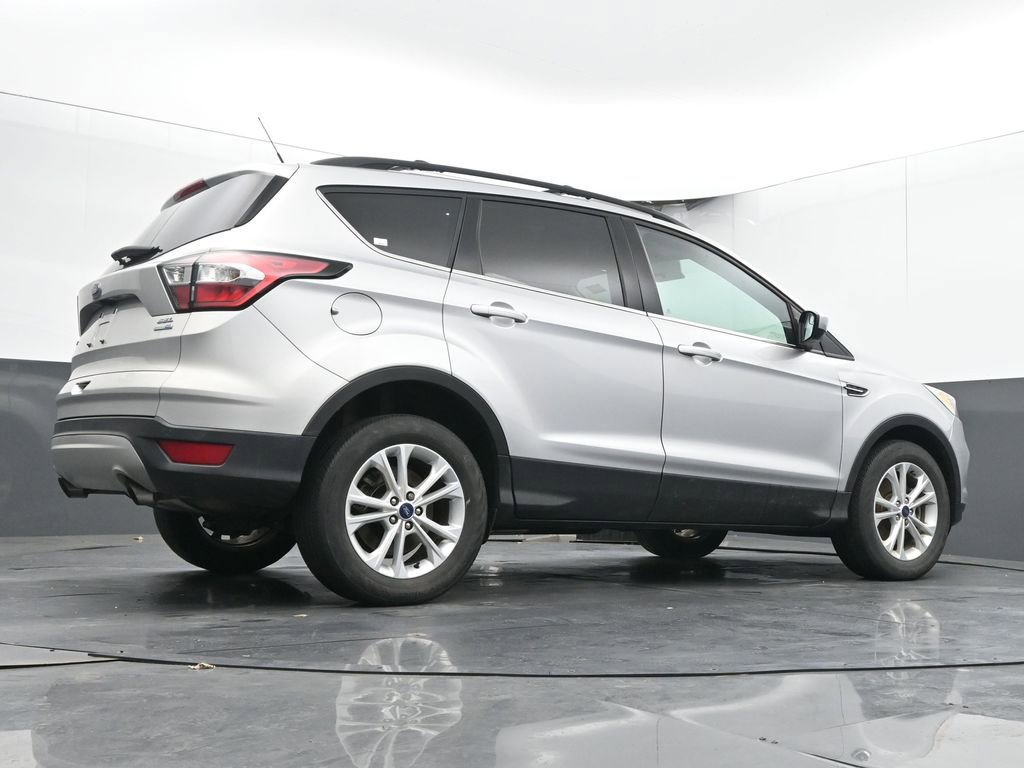 Used 2018 Ford Escape SEL AWD/4WD image 30