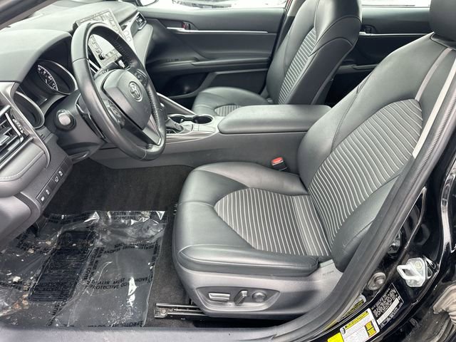 Used 2023 Toyota Camry SE image 15