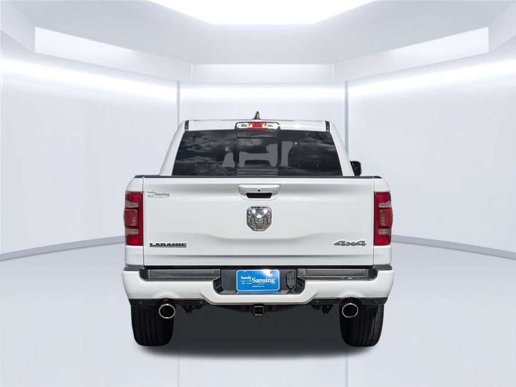 Used 2023 RAM 1500 Laramie AWD/4WD image 3