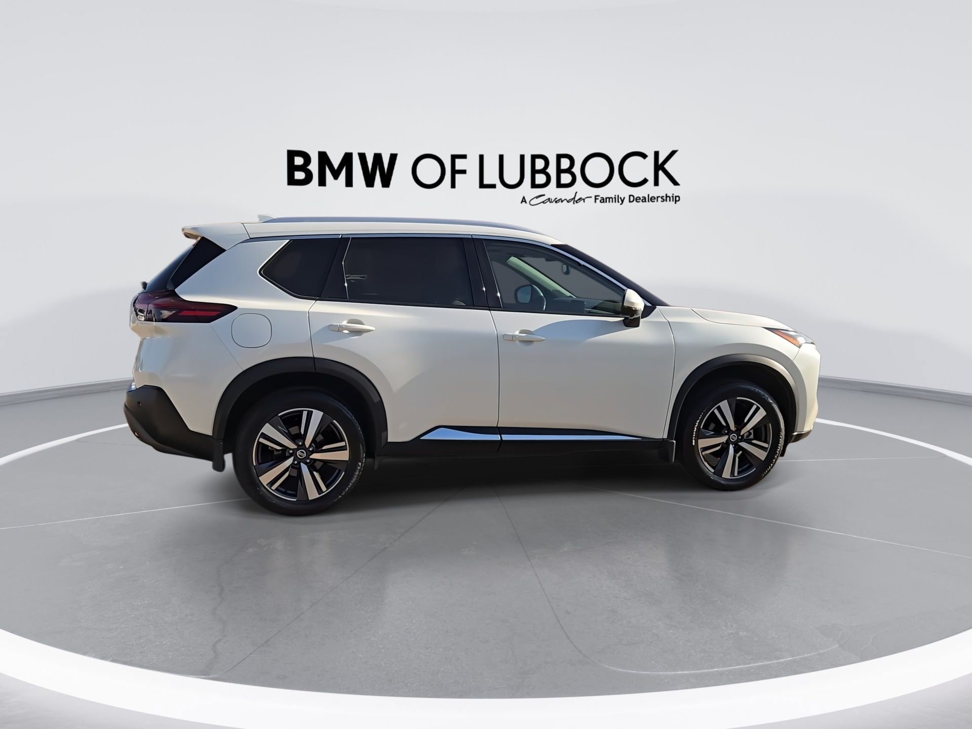 Used 2021 Nissan Rogue SL w/ Premium Package AWD/4WD image 9