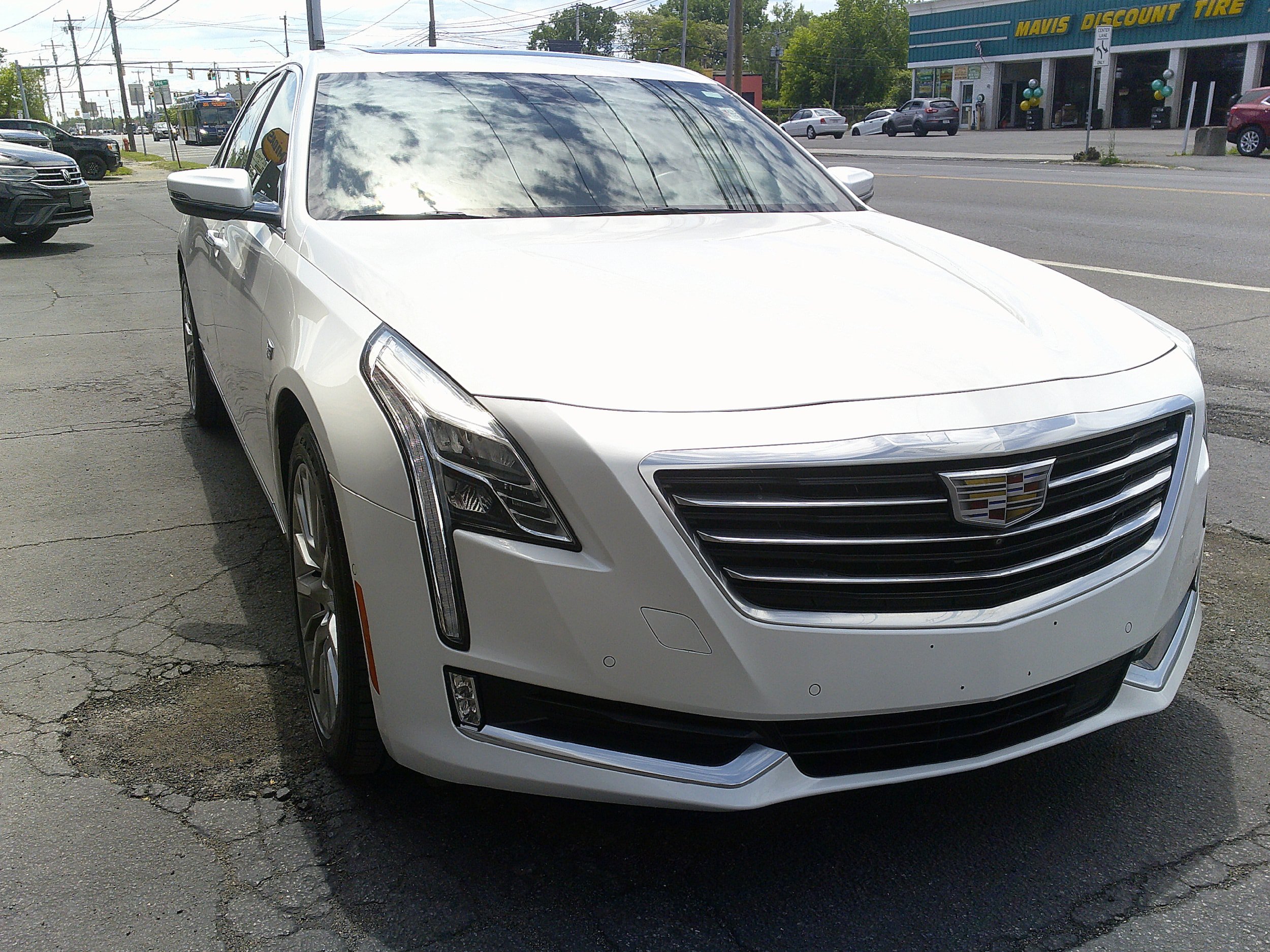 Used 2017 Cadillac CT6 Premium Luxury w/ Driver Assist Package AWD/4WD image 5