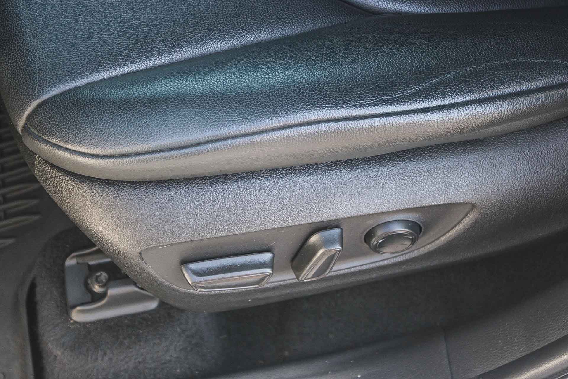 Used 2022 Toyota Highlander XLE FWD image 23
