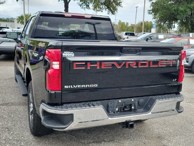 Certified 2024 Chevrolet Silverado 1500 LT AWD/4WD image 11
