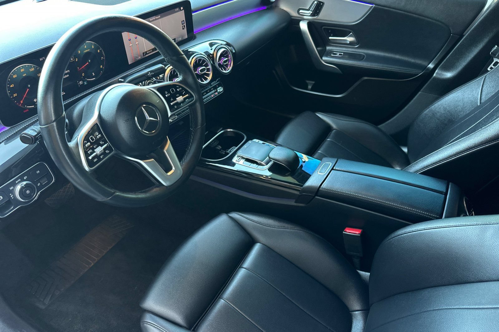 Used 2019 Mercedes-Benz A 220 4MATIC image 8
