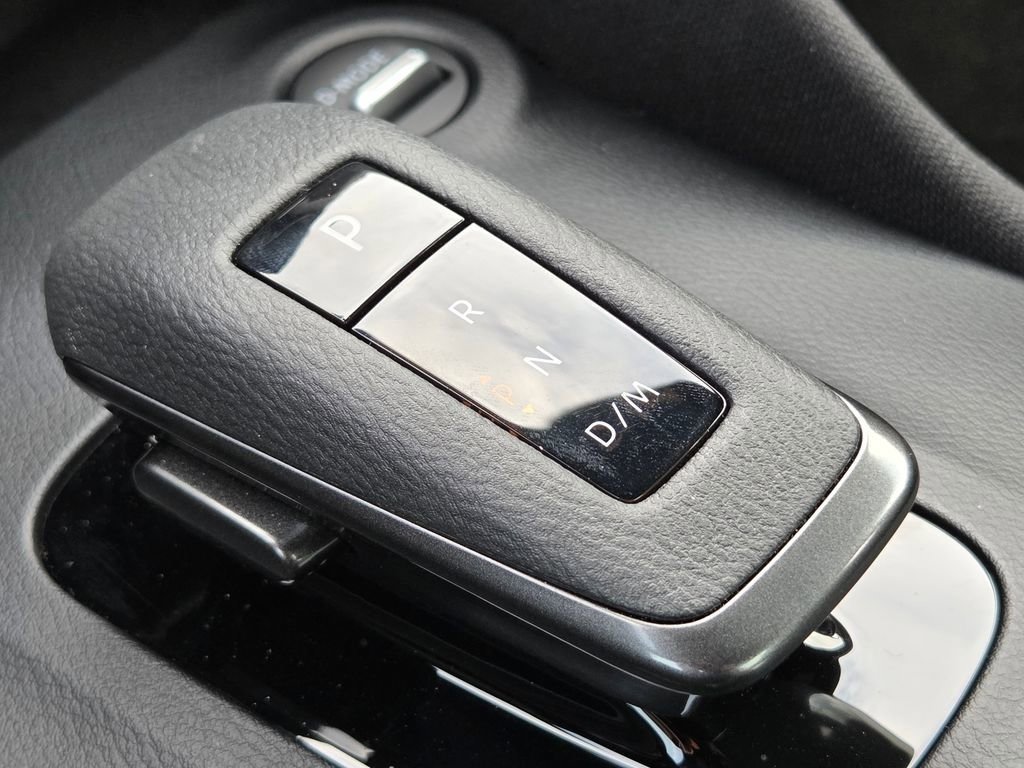 Used 2025 Nissan Z Sport w/ Floor Mat Package image 34