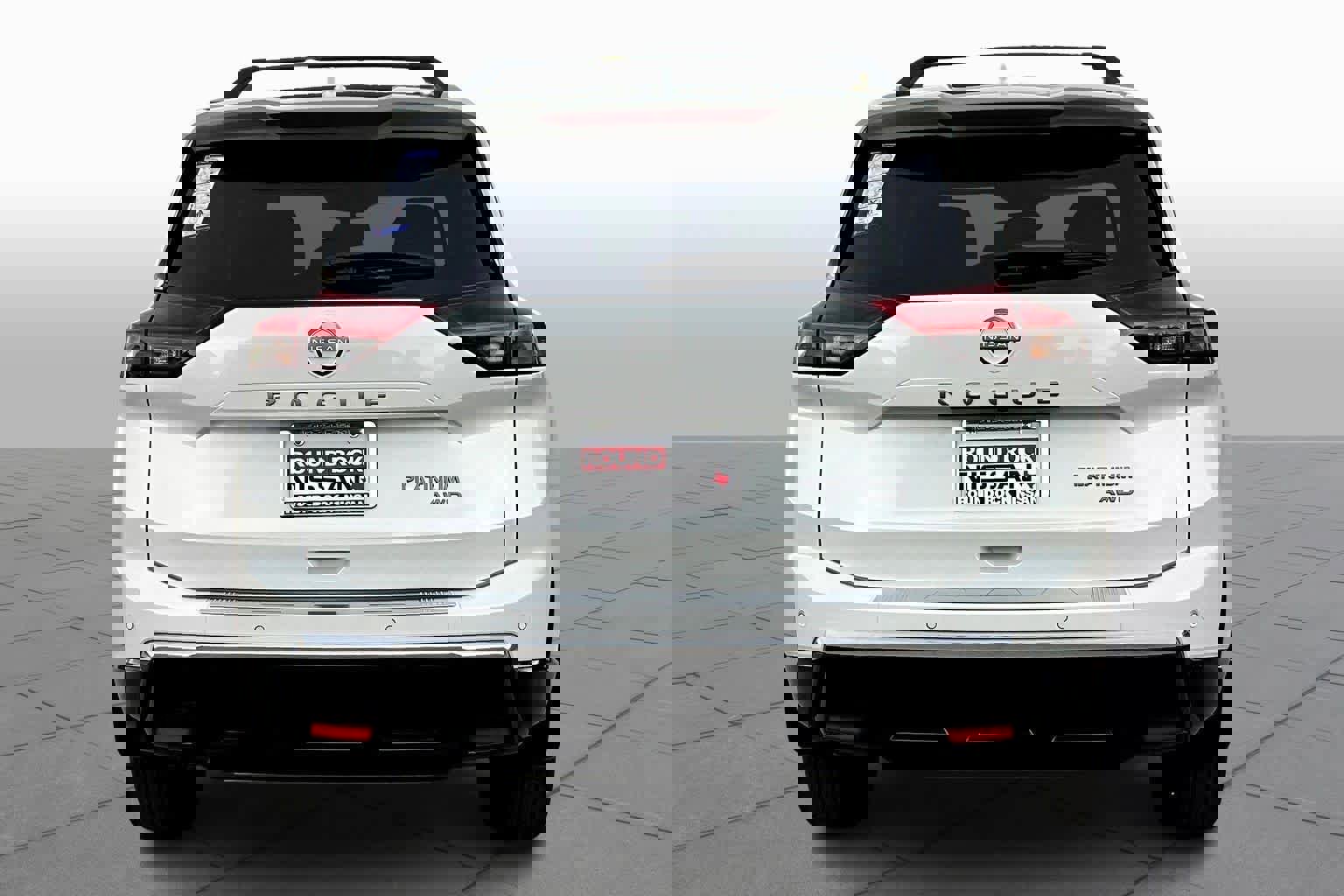 New 2026 Nissan Rogue Platinum image 4