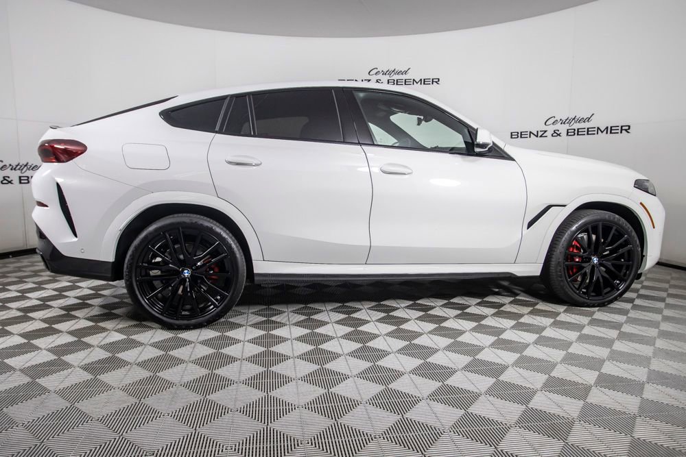 Used 2026 BMW X6 xDrive40i w/ Premium Package AWD/4WD image 4