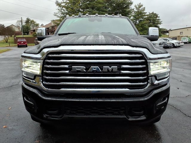 Used 2024 RAM 3500 Limited w/ Safety Group image 20