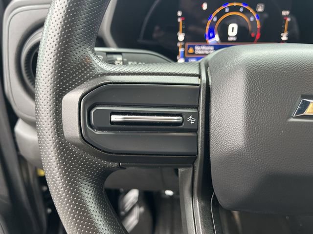 Used 2023 Chevrolet Colorado W/T image 23