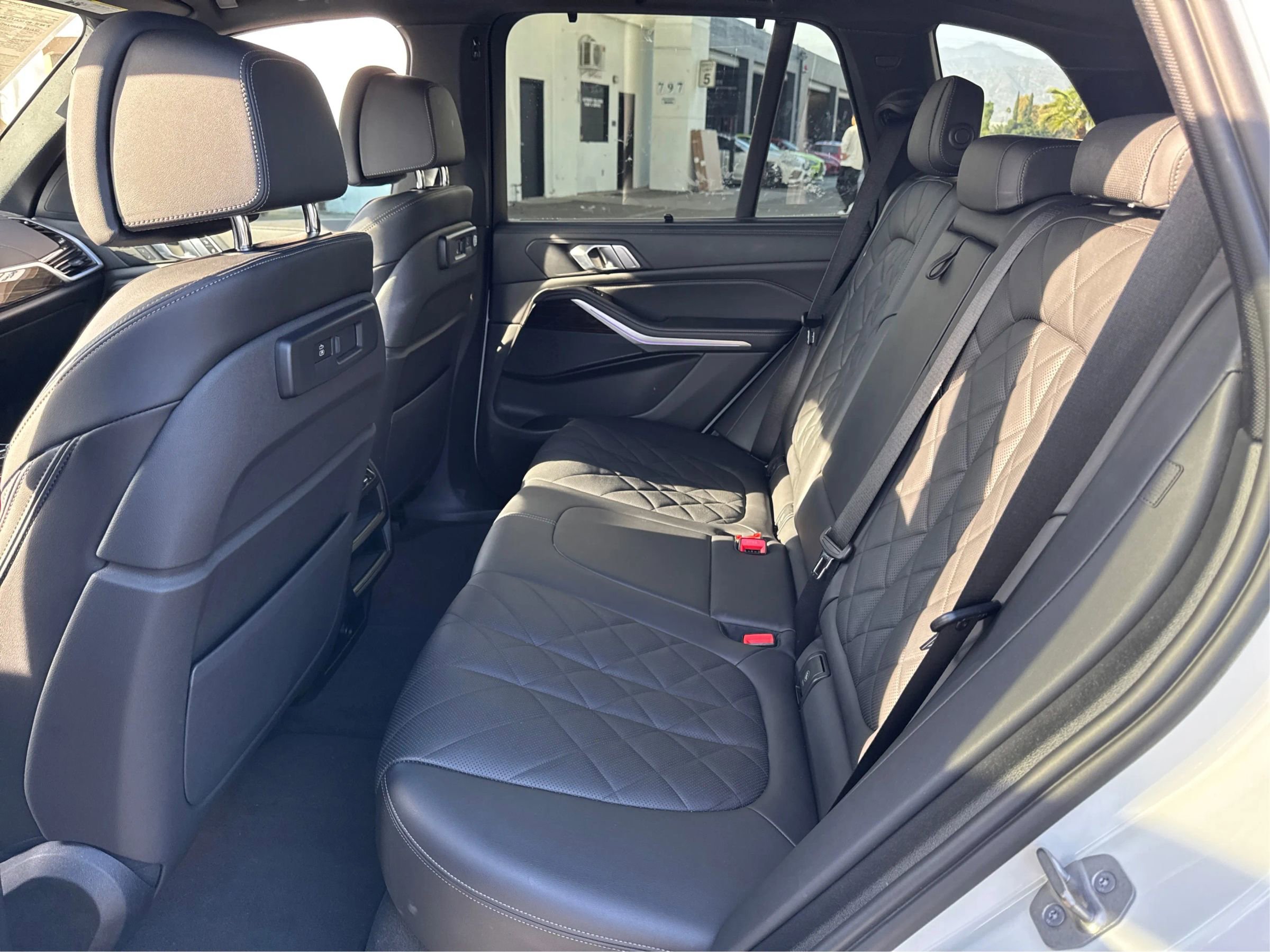 Used 2023 BMW X5 xDrive45e w/ Luxury Seating Package image 10