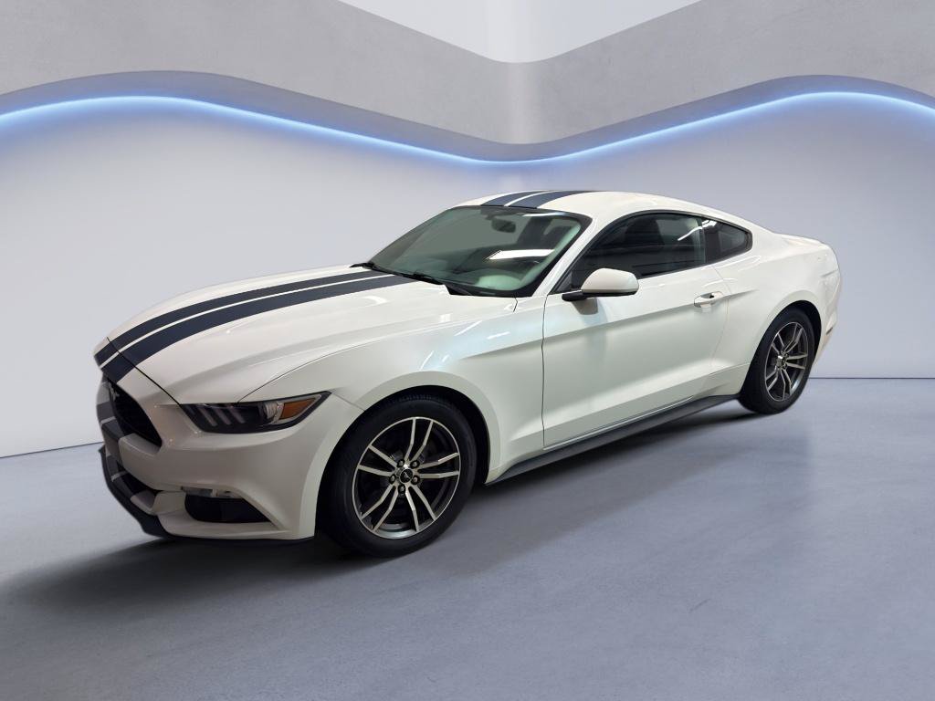 Used 2017 Ford Mustang Coupe RWD image 3