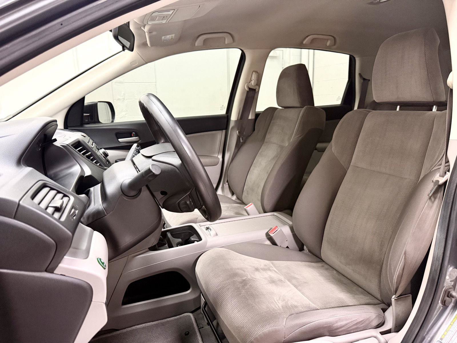 Used 2013 Honda CR-V LX image 14