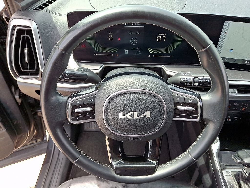 Used 2024 Kia Sorento S FWD image 19