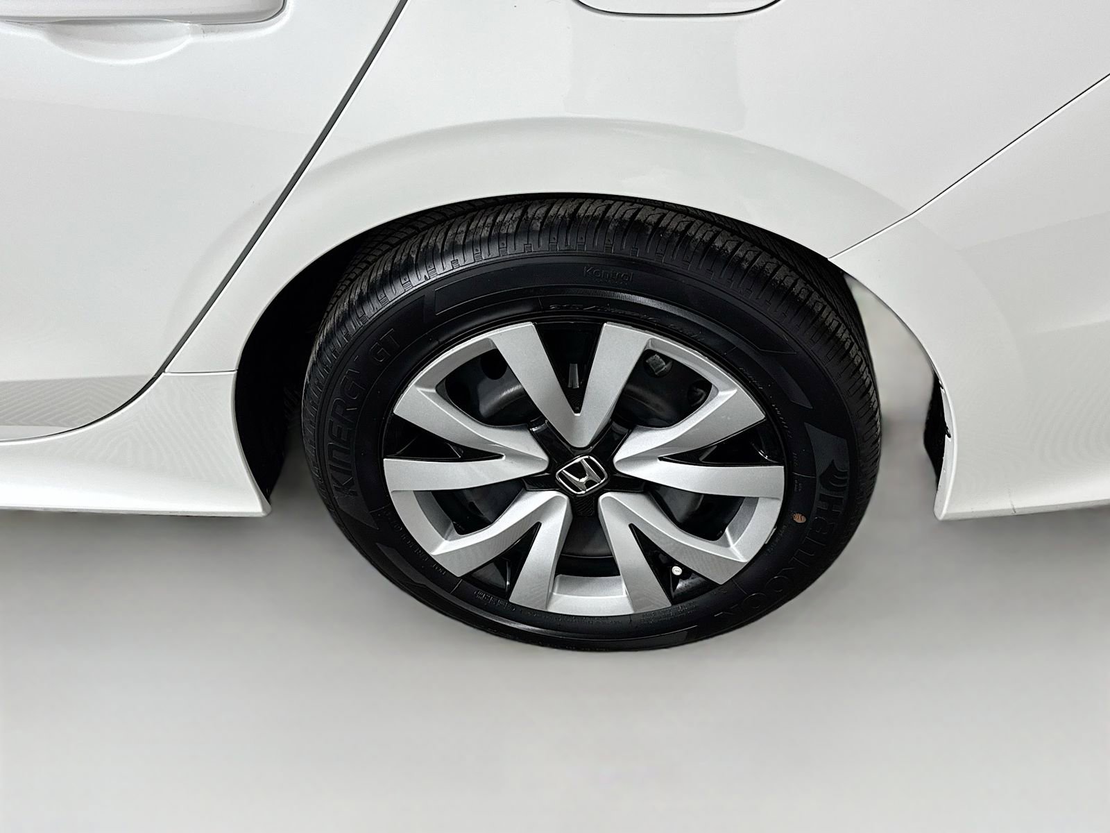 Used 2025 Honda Civic LX image 18