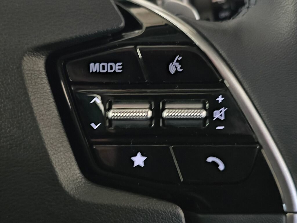 Used 2023 Kia Niro Wind w/ Wind Preserve Package FWD image 37