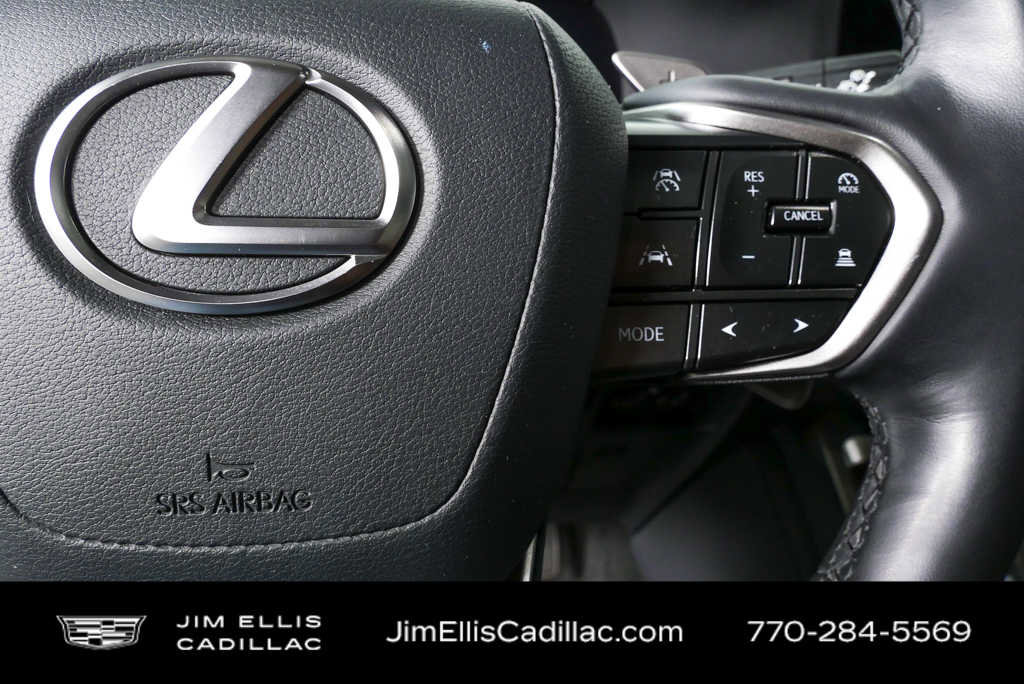Used 2024 Lexus GX 550 w/ Accessory Package (2T) AWD/4WD image 11