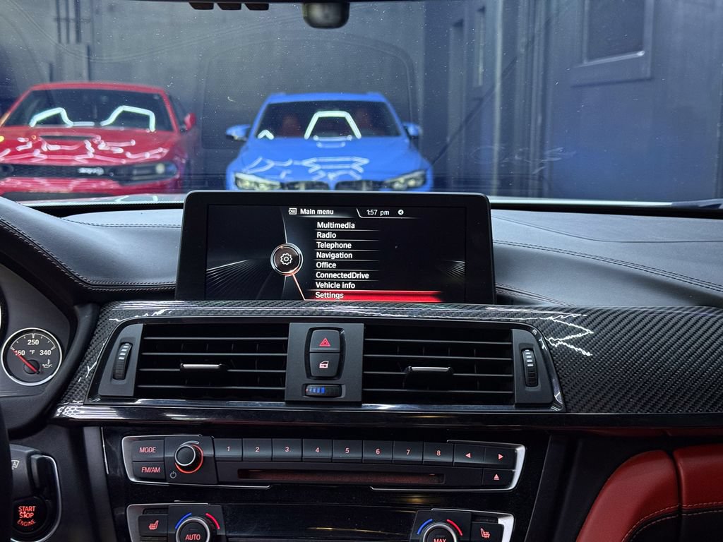 Used 2015 BMW M4 Convertible RWD image 19