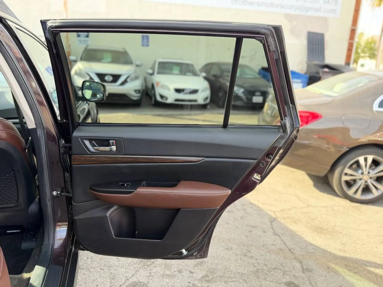 Used 2013 Subaru Outback 2.5i Limited image 25