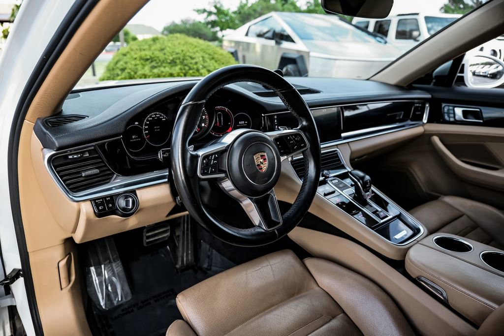 Used 2018 Porsche Panamera 4 AWD/4WD image 12