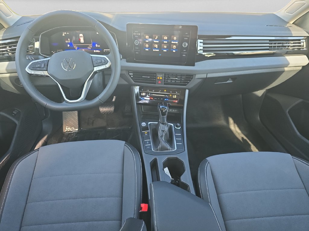 New 2027 Volkswagen Jetta SE FWD image 9