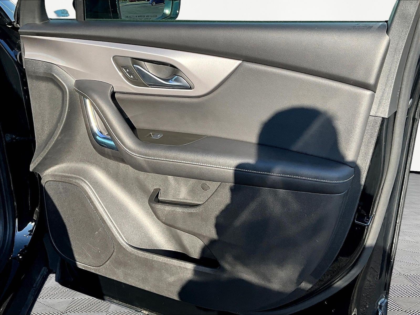 Used 2024 Chevrolet Blazer LT FWD image 28