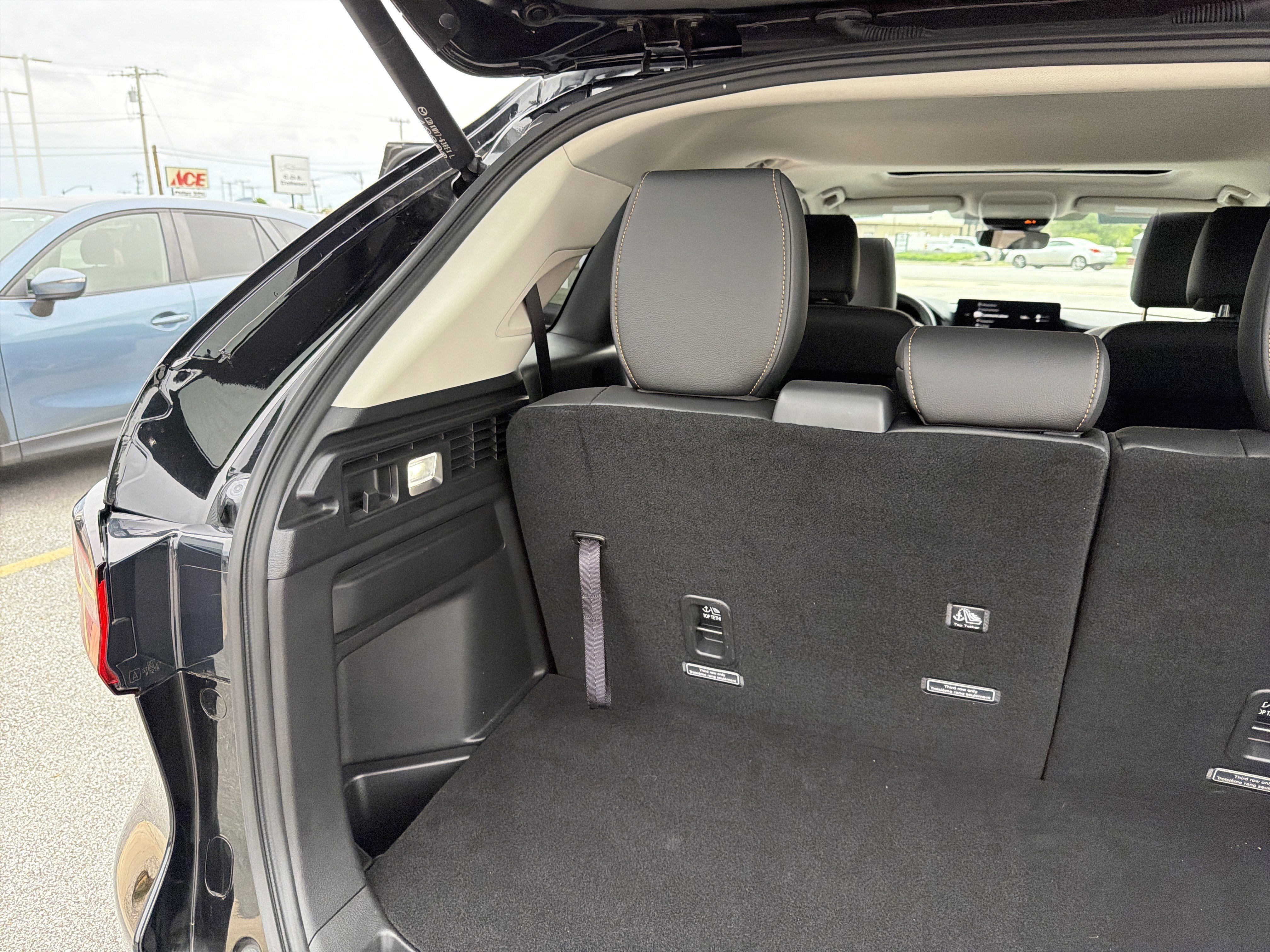 Certified 2025 MAZDA CX-90 Plug-In Hybrid w/ Preferred AWD/4WD image 56