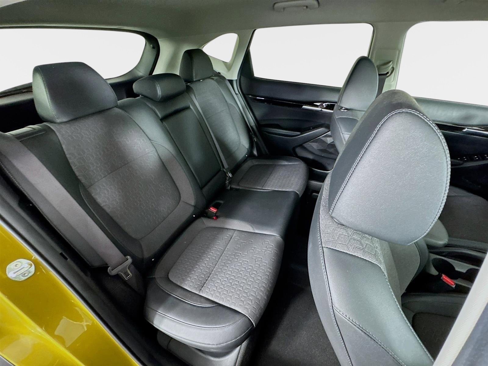 Used 2024 Kia Seltos S image 28