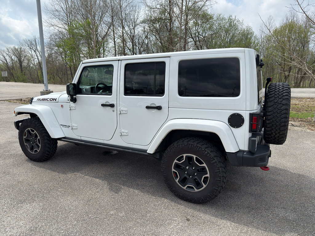 Used 2016 Jeep Wrangler Unlimited Rubicon image 3