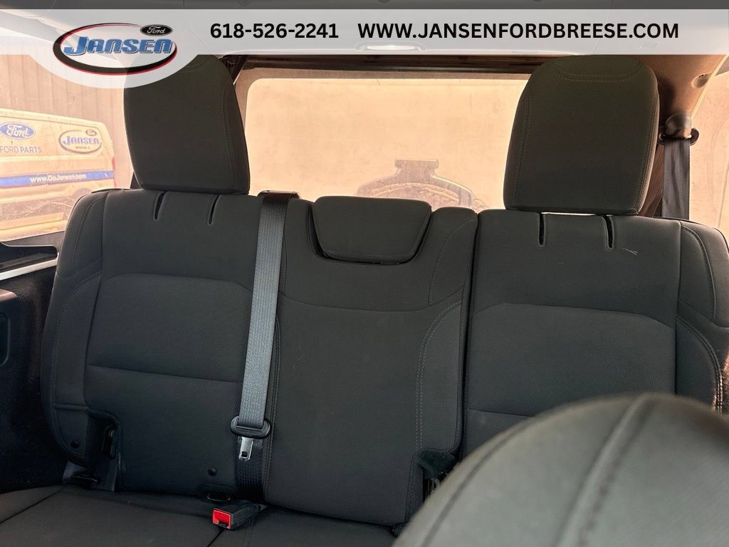 Used 2018 Jeep Wrangler Unlimited Sport S AWD/4WD image 13