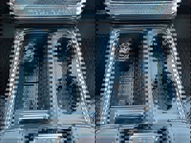 New 2025 Ford Expedition Max Platinum image 12