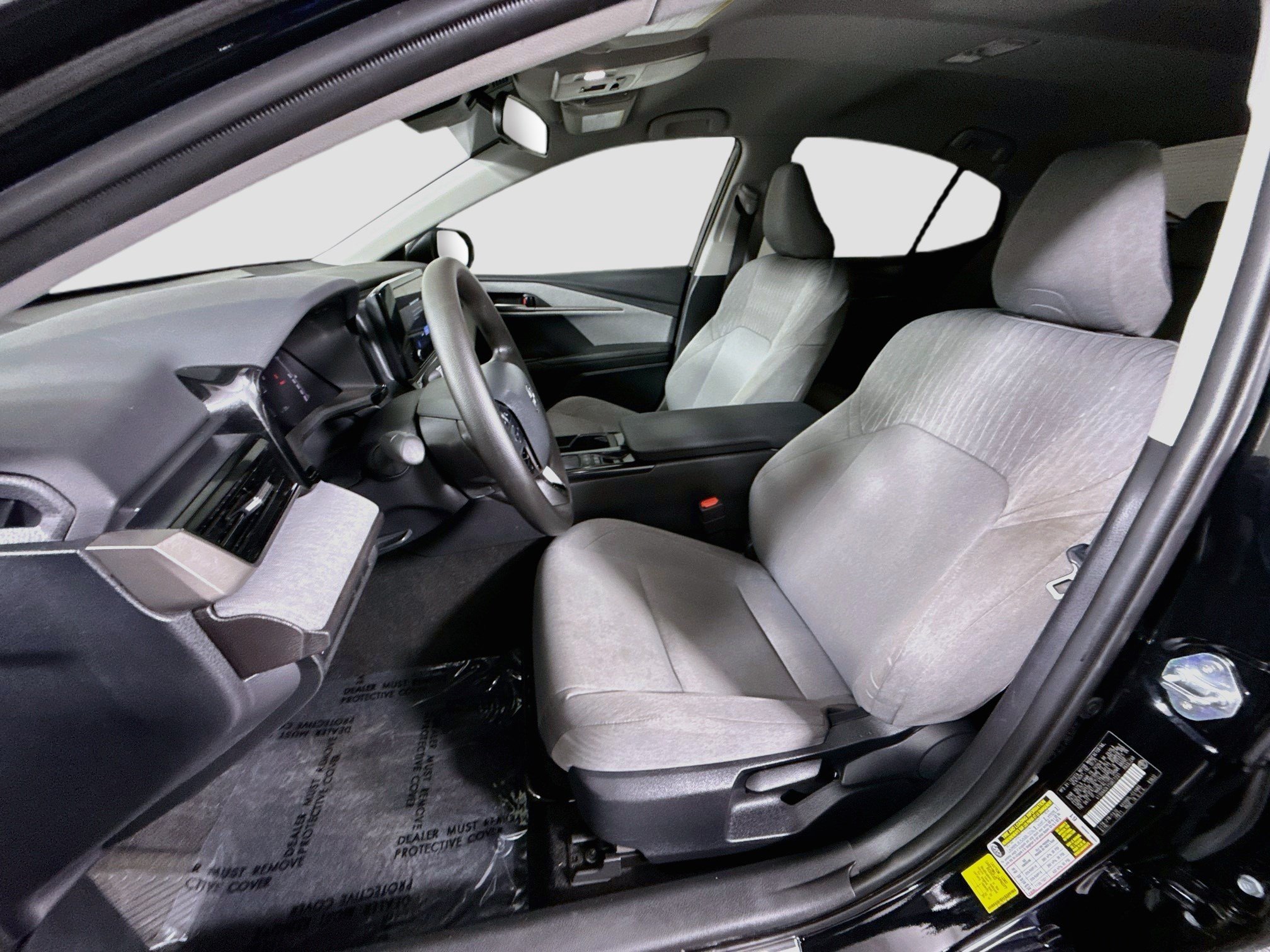 Used 2026 Toyota Camry LE FWD image 22