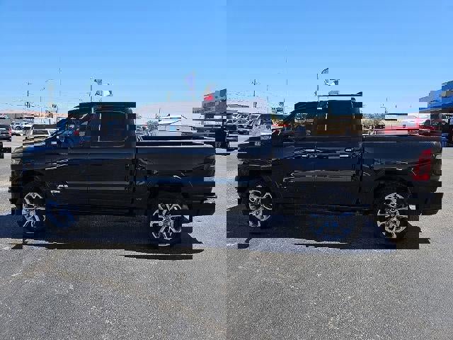 Used 2023 GMC Yukon AT4 w/ LPO, Floor Liner Package image 3