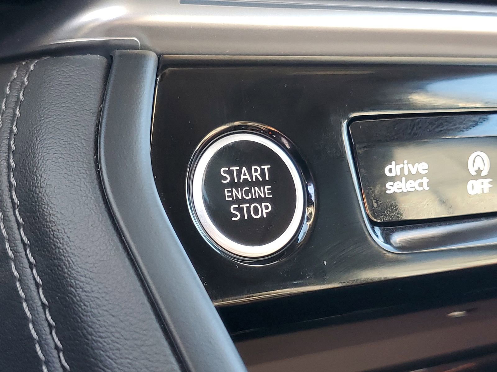 Used 2025 Audi Q5 Premium Plus w/ Premium Plus image 30