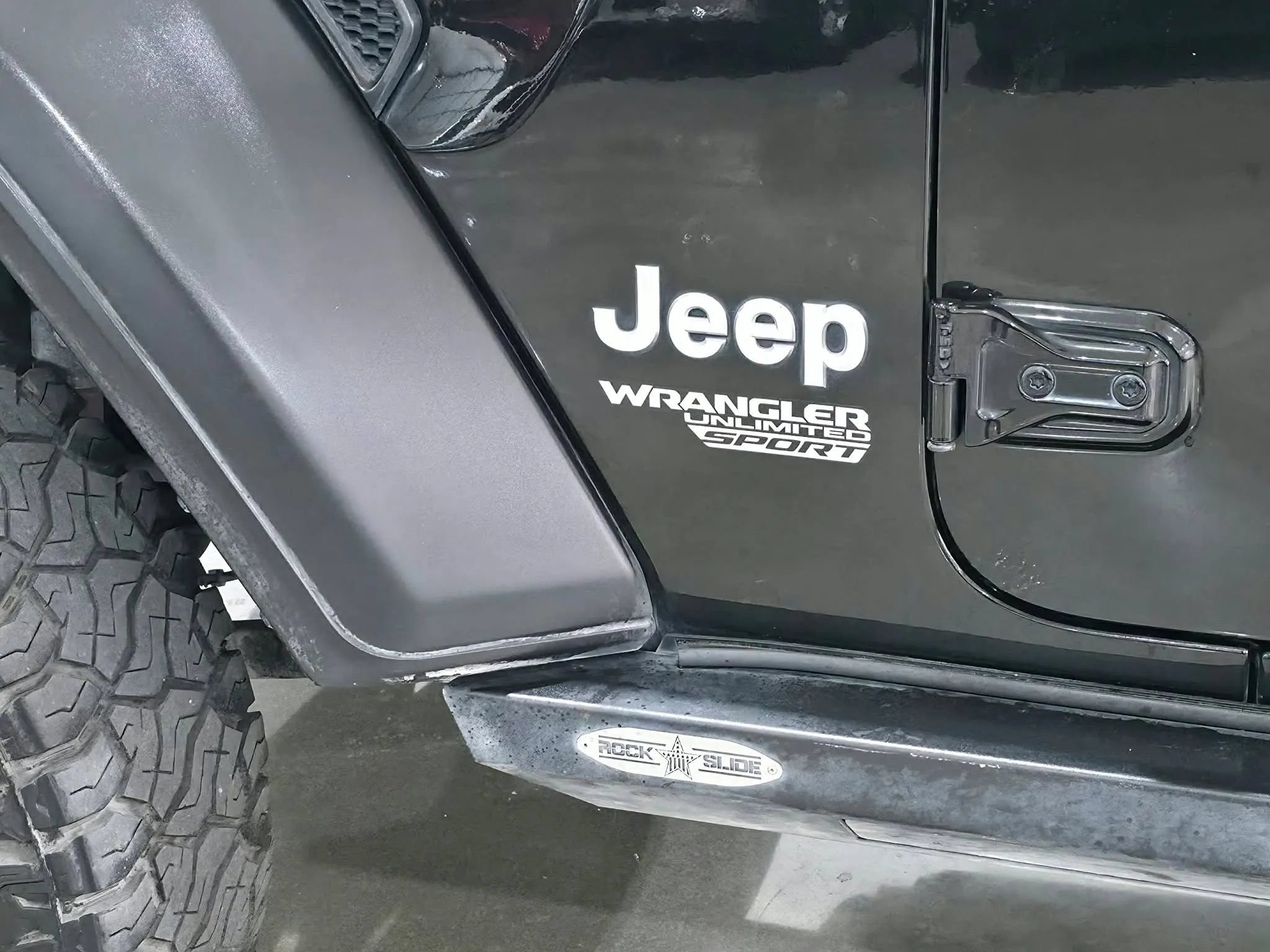 Used 2019 Jeep Wrangler Unlimited Sport S AWD/4WD image 29