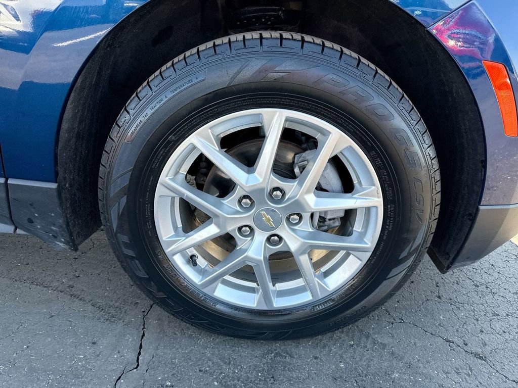 Used 2022 Chevrolet Equinox LS w/ LS Convenience Package image 10