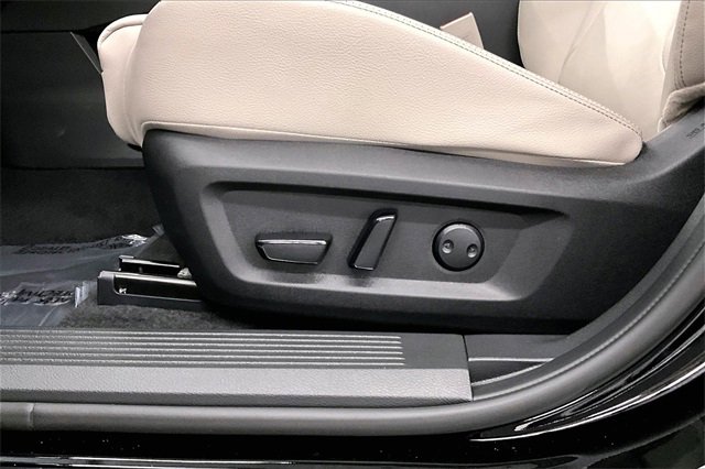 New 2025 Nissan Rogue SL image 29