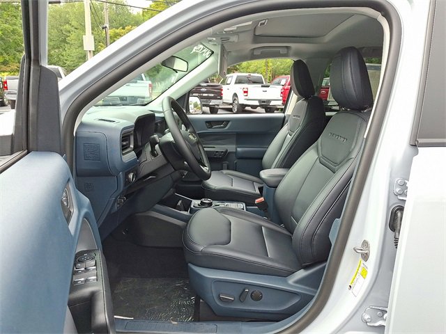 New 2025 Ford Maverick Lariat image 5