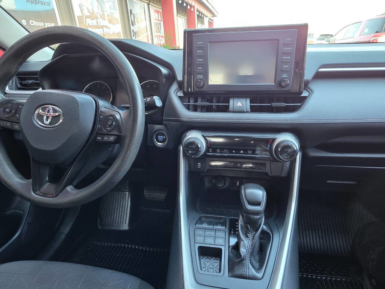 Used 2019 Toyota RAV4 XLE image 5