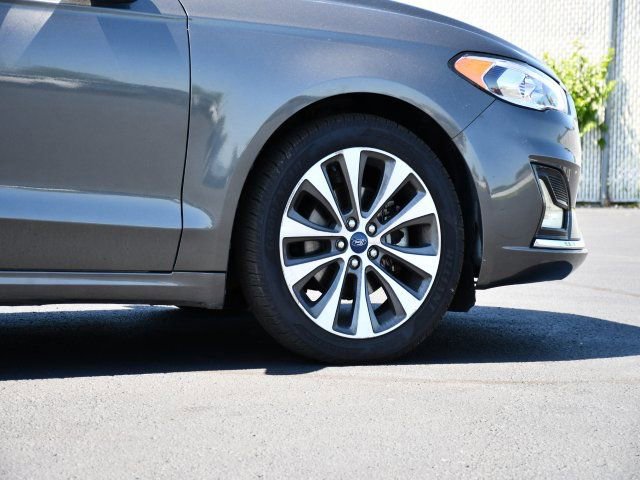 Used 2019 Ford Fusion SE AWD/4WD image 9
