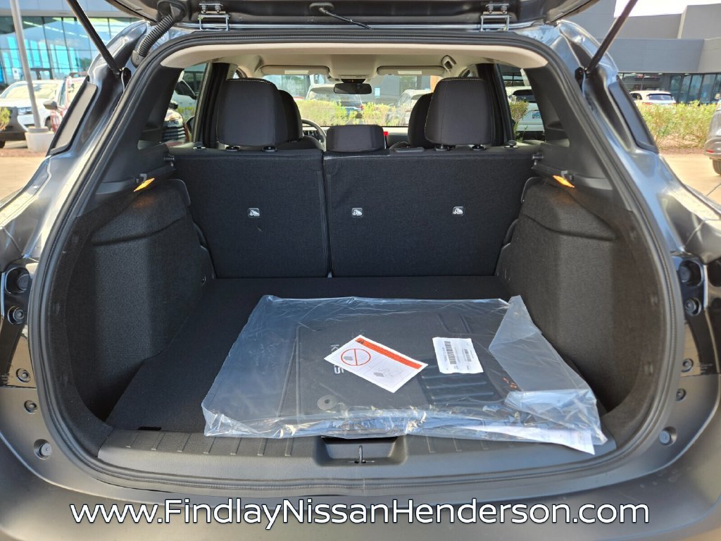 New 2027 Nissan Kicks SV AWD/4WD image 15