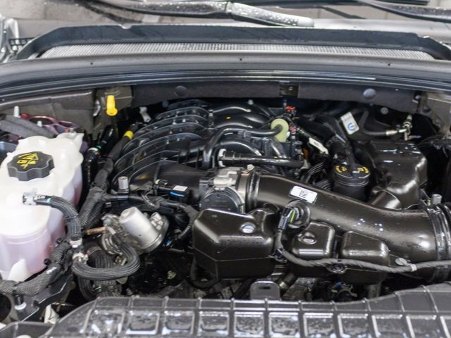 Certified 2025 Jeep Grand Cherokee Altitude image 19