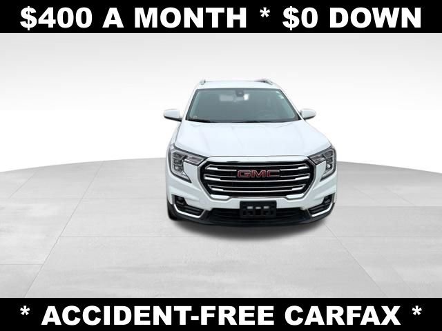 Used 2024 GMC Terrain SLT image 8
