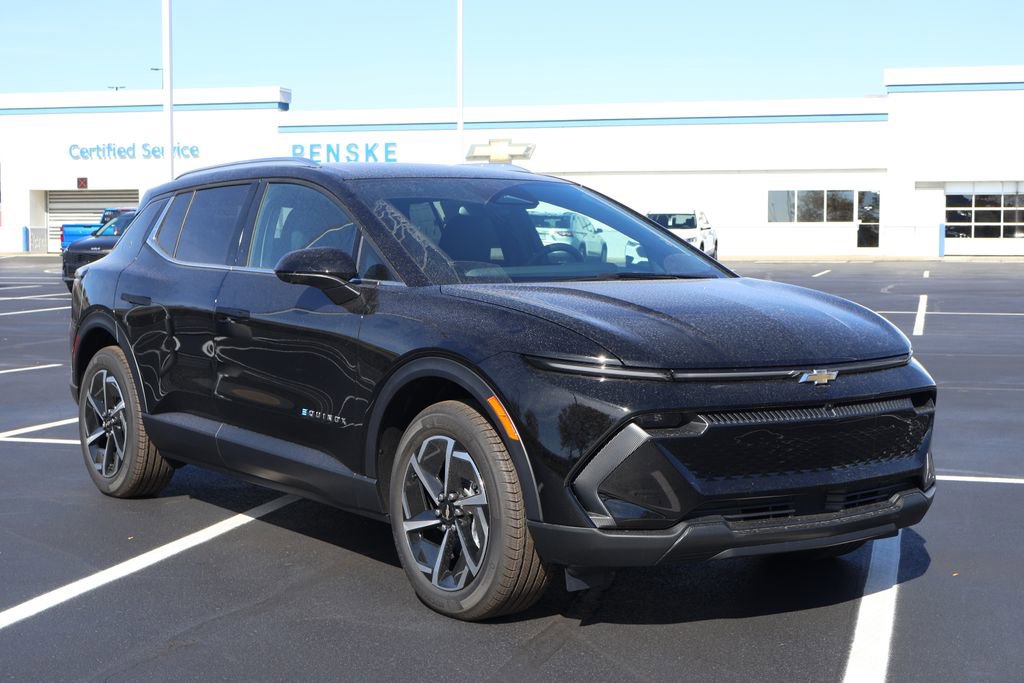 New 2026 Chevrolet Equinox EV LT image 10