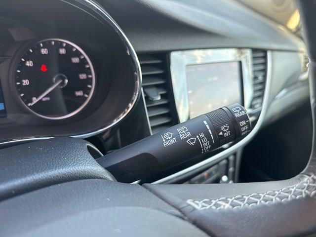 Used 2022 Buick Encore Preferred w/ Safety Package image 18