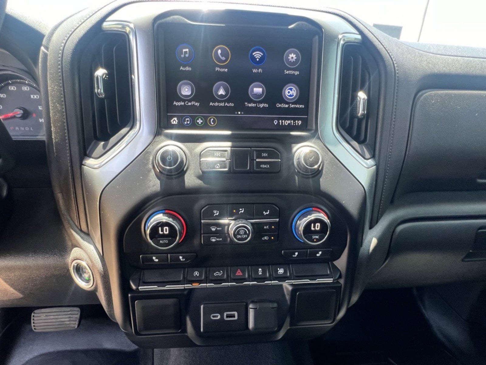 Used 2020 Chevrolet Silverado 1500 LT w/ All-Star Edition AWD/4WD image 19